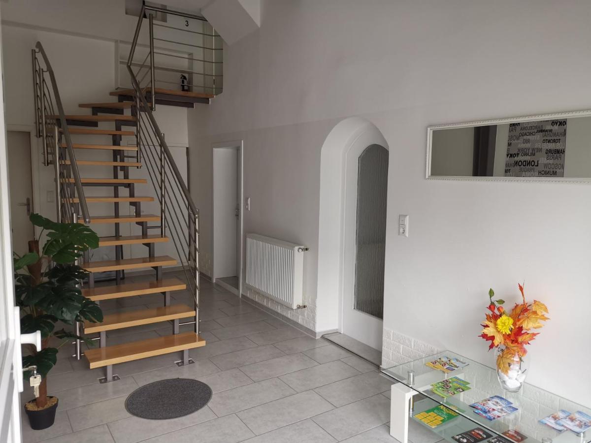Apartment Jasmin Rust