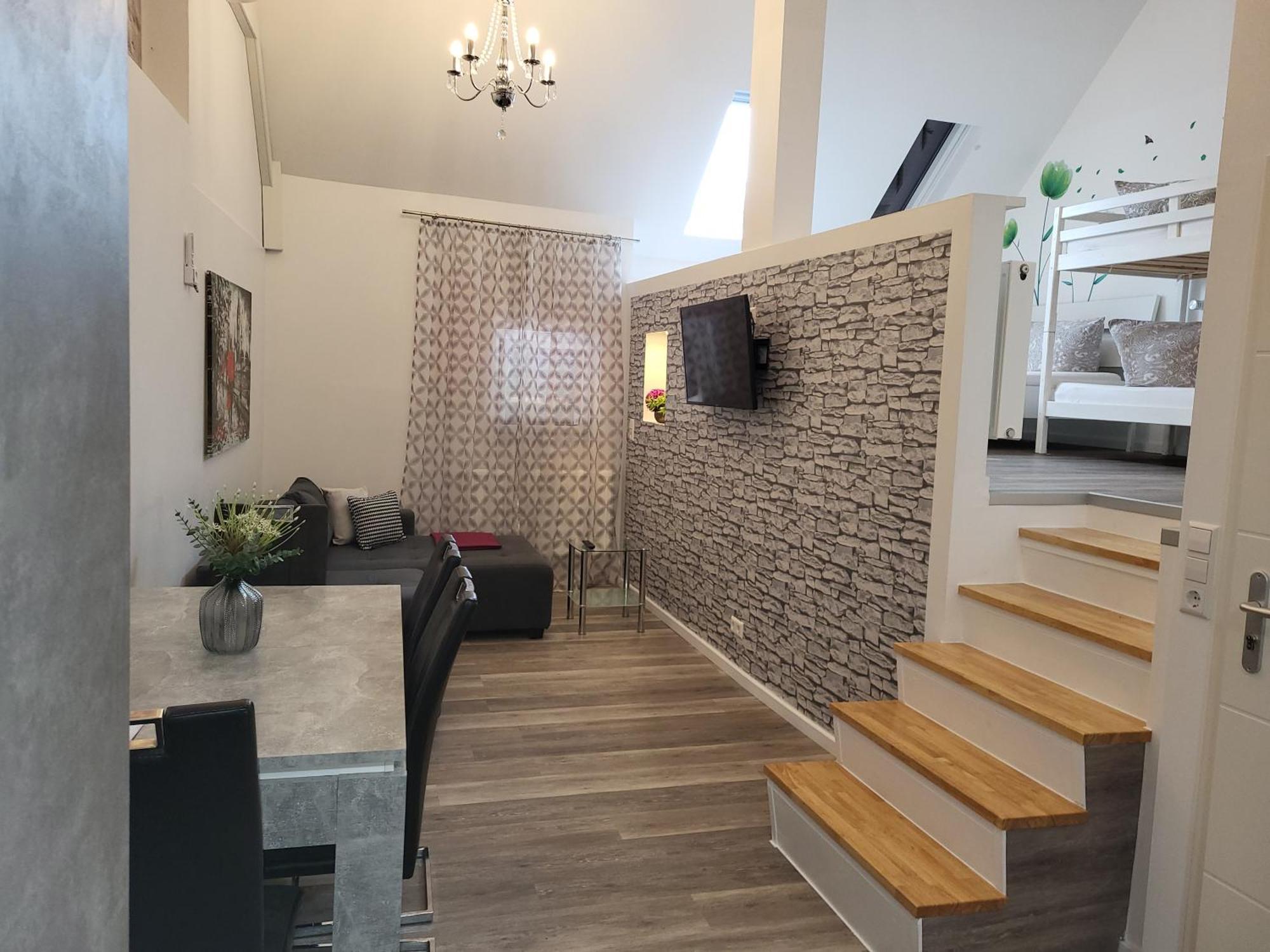 Apartment Jasmin Rust